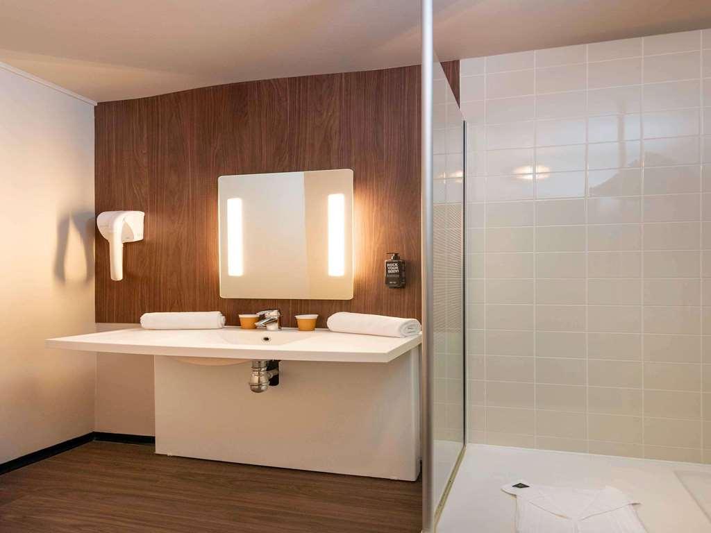 Hotel IBIS STYLES Rouen Parc Expos Zenith Saint-Étienne-du-Rouvray Habitación foto